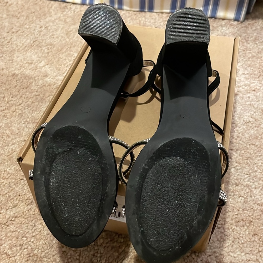 Beautiful Black Rhinestone Heels - Picture 4 of 5